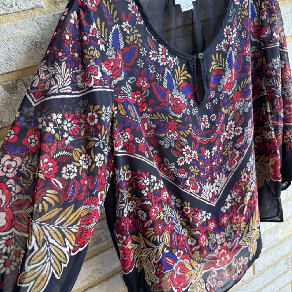 Liz Claiborne Sheer V-Neck 3/4 Sleeve Blouse Women's Size M. - Picture 5 of 6